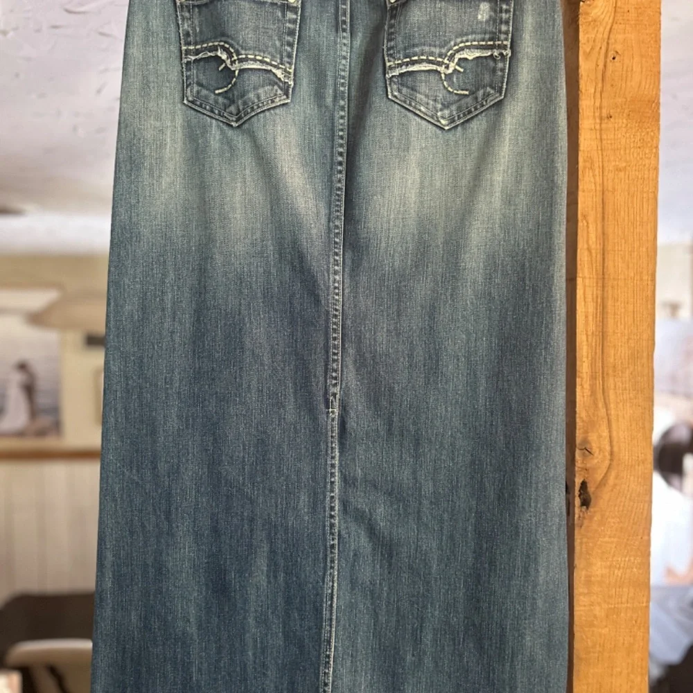 Maurice’s 7/8 Denim Jean Skirt - Picture 2 of 2